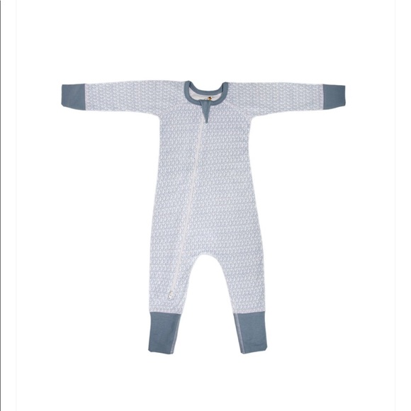 BRAND NEW Graphic Pattern Two Way Zip Romper - Picture 2 of 6